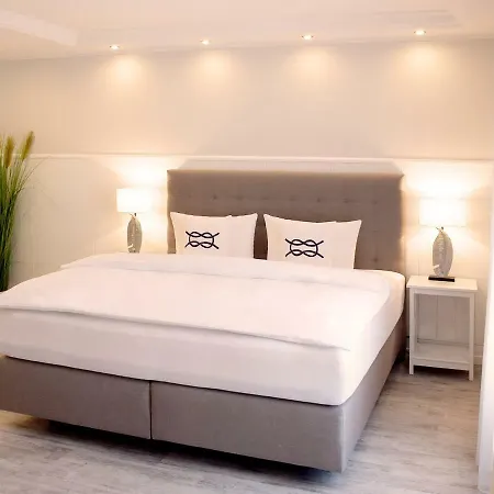Donau Boardinghouse Στράουμπινγκ