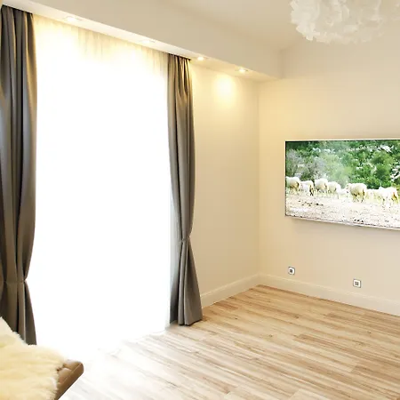 Donau Boardinghouse Apartamento Straubing